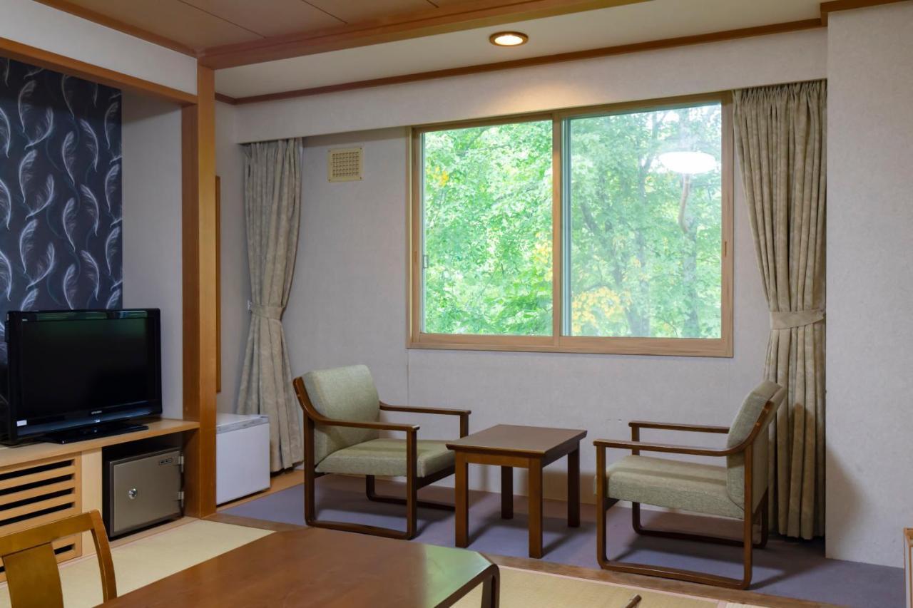 ホテル 休暇村支笏湖 千歳市 エクステリア 写真