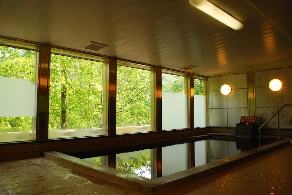 ホテル 休暇村支笏湖 千歳市 エクステリア 写真
